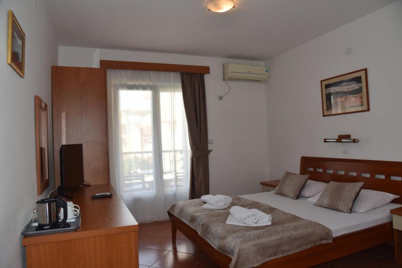 Guest House Zec بودفا المظهر الخارجي الصورة