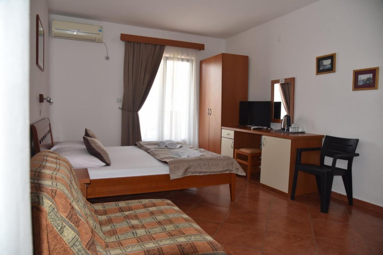 Guest House Zec بودفا المظهر الخارجي الصورة