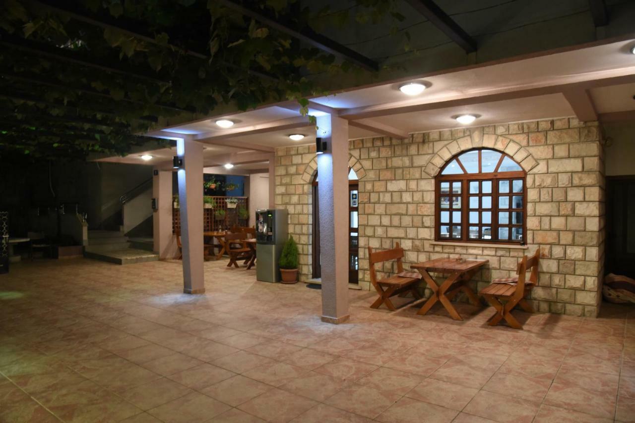 Guest House Zec بودفا المظهر الخارجي الصورة