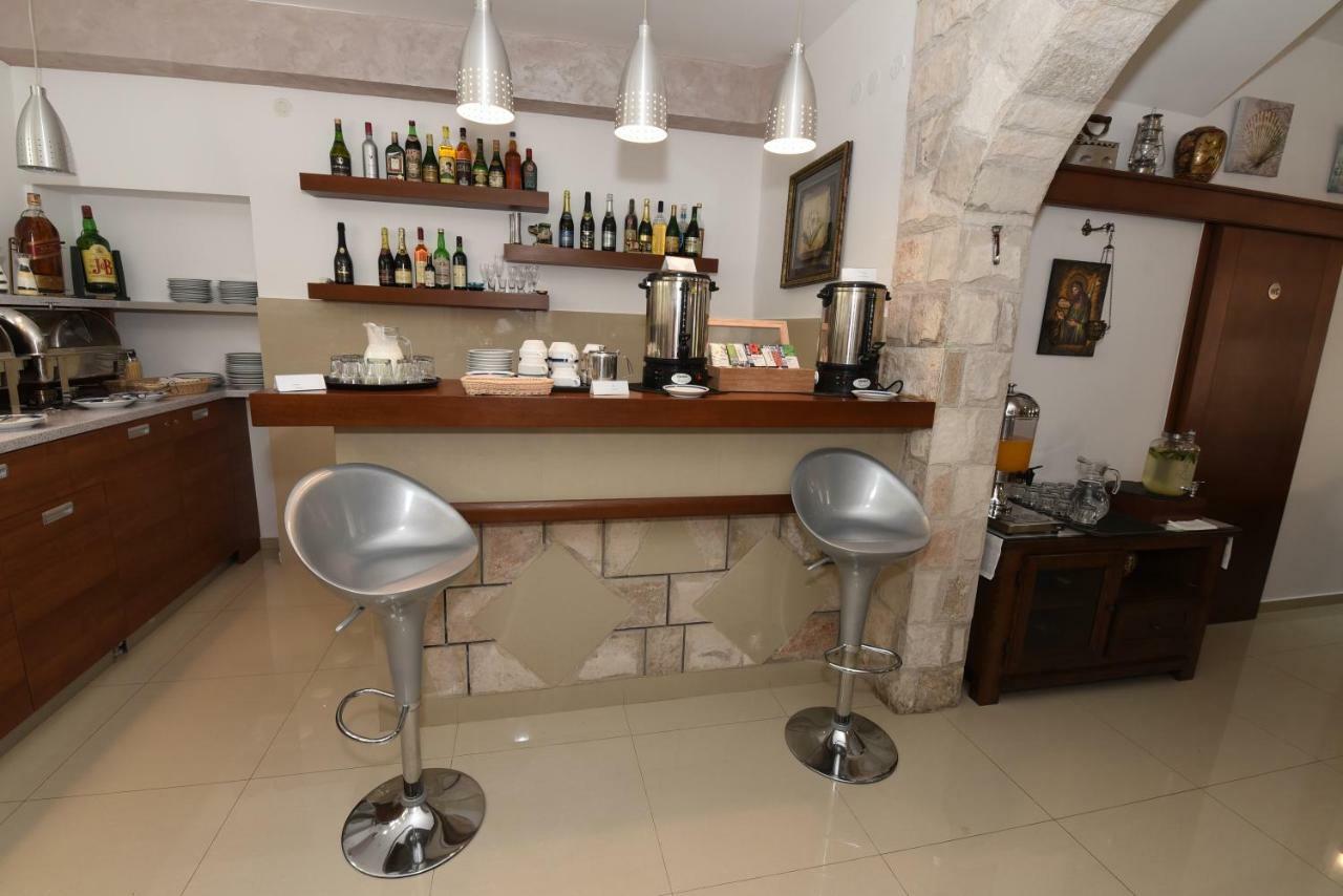 Guest House Zec بودفا المظهر الخارجي الصورة