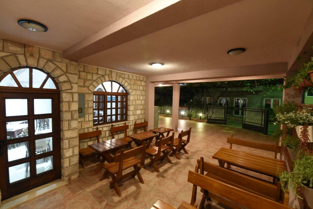Guest House Zec بودفا المظهر الخارجي الصورة